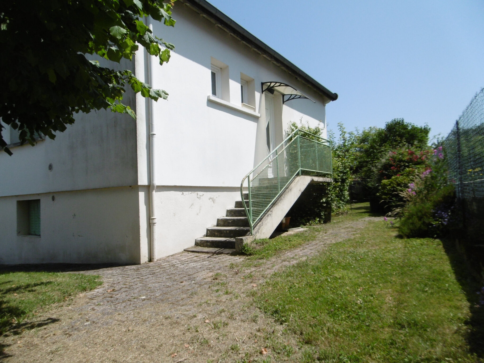 Photo 4