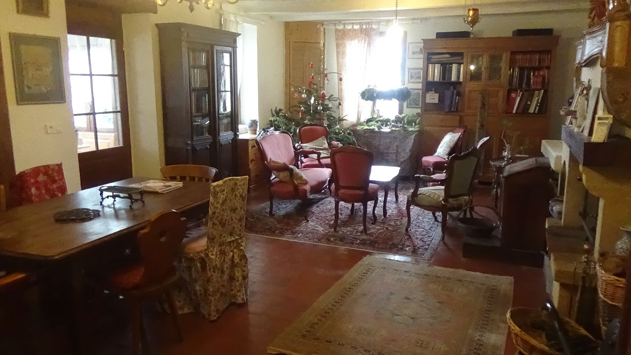 Photo 4